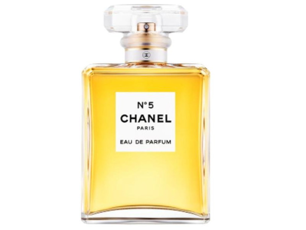 perfumy-o-zapachu-kokosa-chanel-2523868-55fcd7a