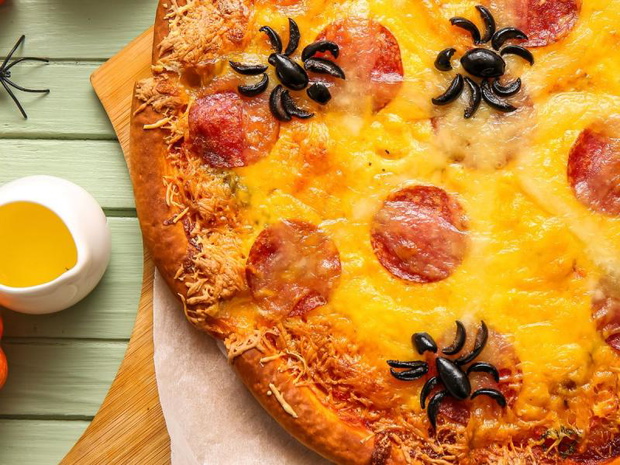 przekaski-na-halloween-pizza-2519250-3d09d40