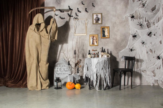 dekoracje-na-halloween-z-materialu-2475209-68f3b26