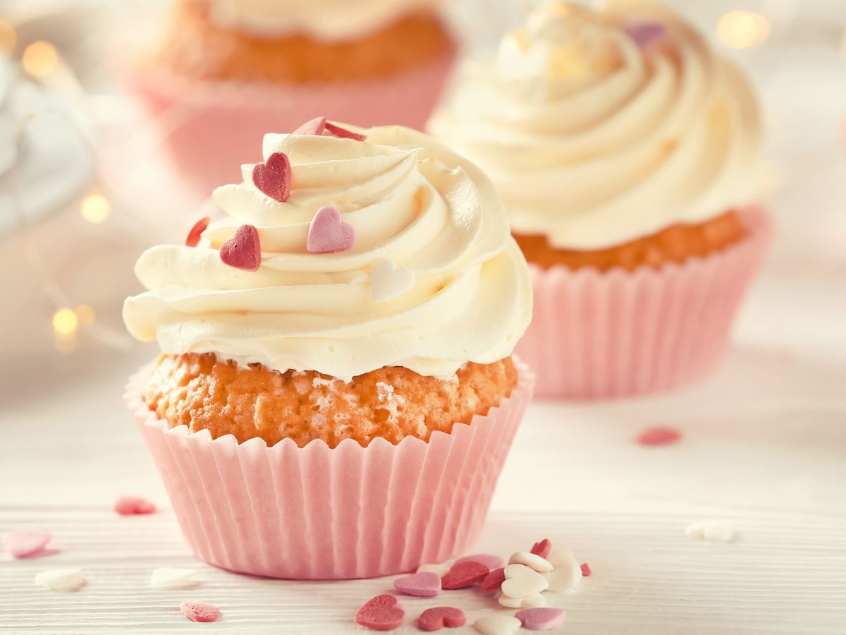 cupcakes - jak zrobić? przepisy na cupcakes waniliowe i cupcakes czekoladowe