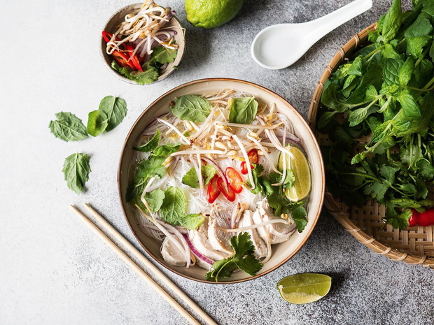 zupa-pho-z-kurczakiem-2466454-262a27e