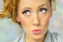 2. Gąbka do mycia twarzy