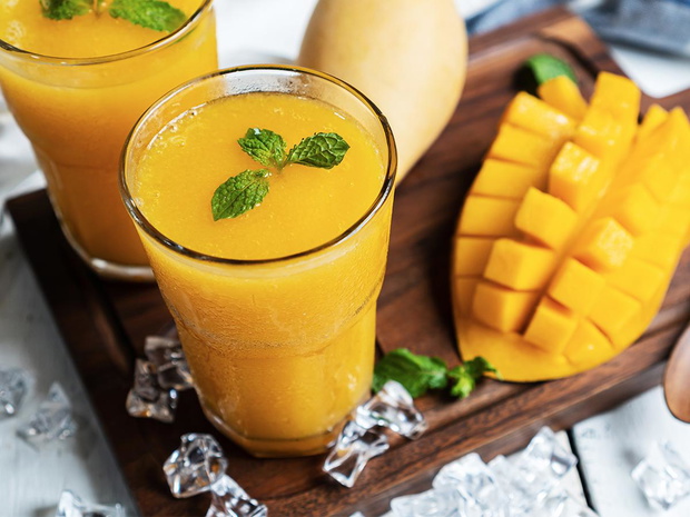 smoothies-z-mango-2465104-4a3c402