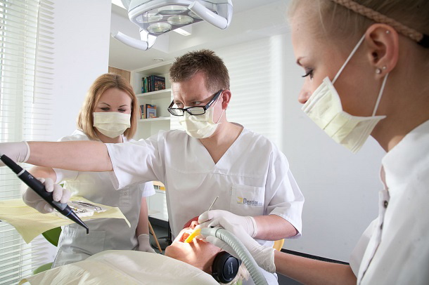 fotdentimclinic2-84b3eb6