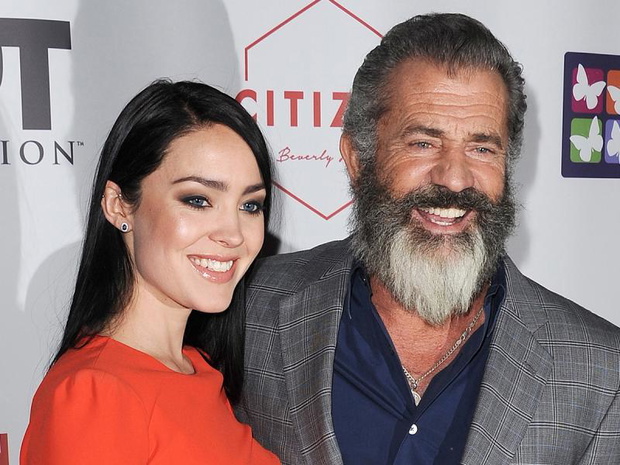 mel-gibson-2331526-e12d7f3