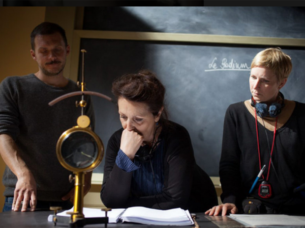 kadr-z-filmu-maria-curie-sklodowska-2334581-432d0c3