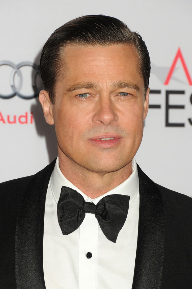 Brad Pitt w smokingu