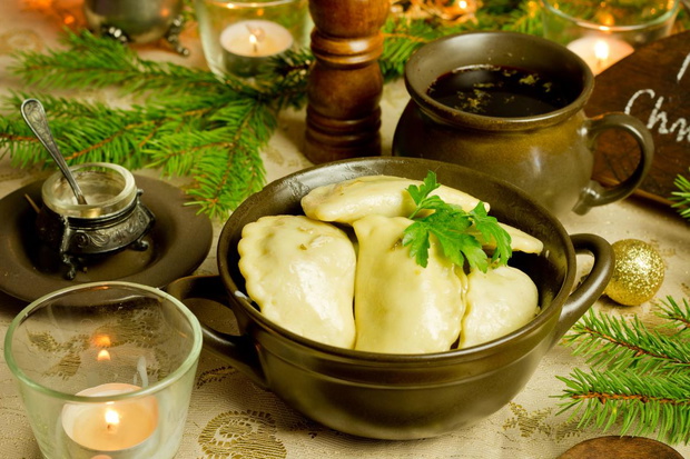 dietetyczna-wigilia-pierogi-2464146-818d944