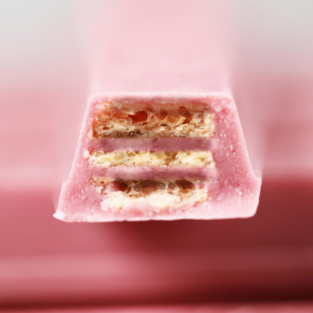 kitkat-2405315-67d17fc