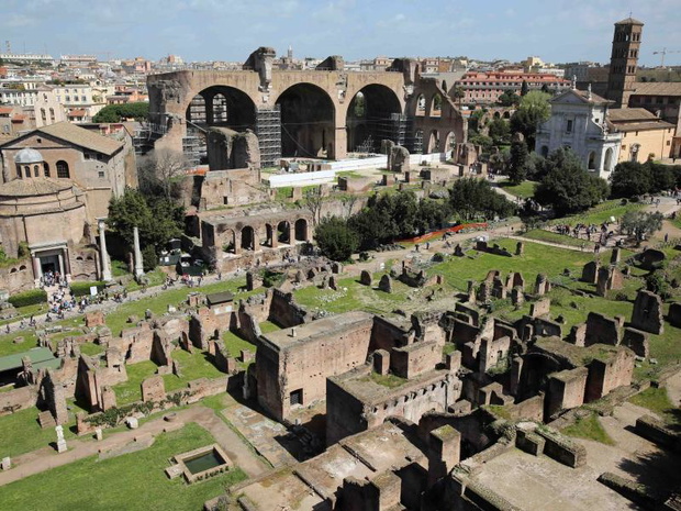 forum-romanum-2337843-9dcd7f7