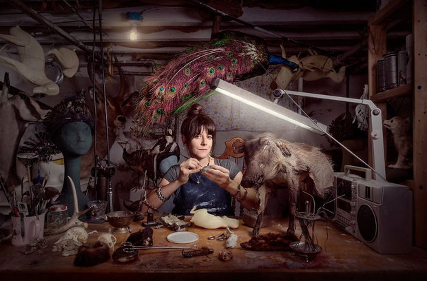 z21822312IHProjekt-Women-s-Work-przedstawia-kobiety-ktore--300c330