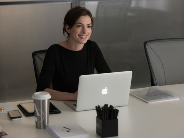 anne-hathaway-film-praktykant-2338700-8059a40