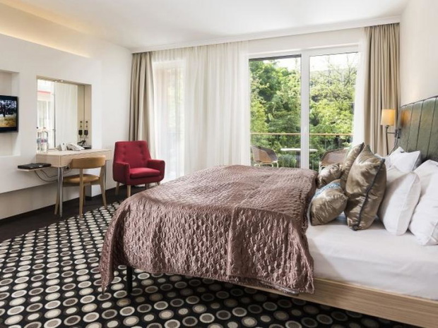 bo33-hotel-family-suites-2339725-56d6618