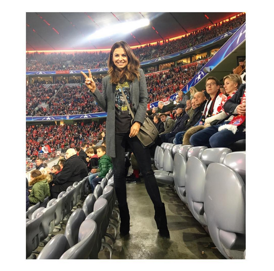 Anna Lewandowska na stadionie