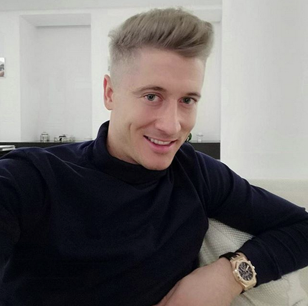 Robert Lewandowski zmienił włosy