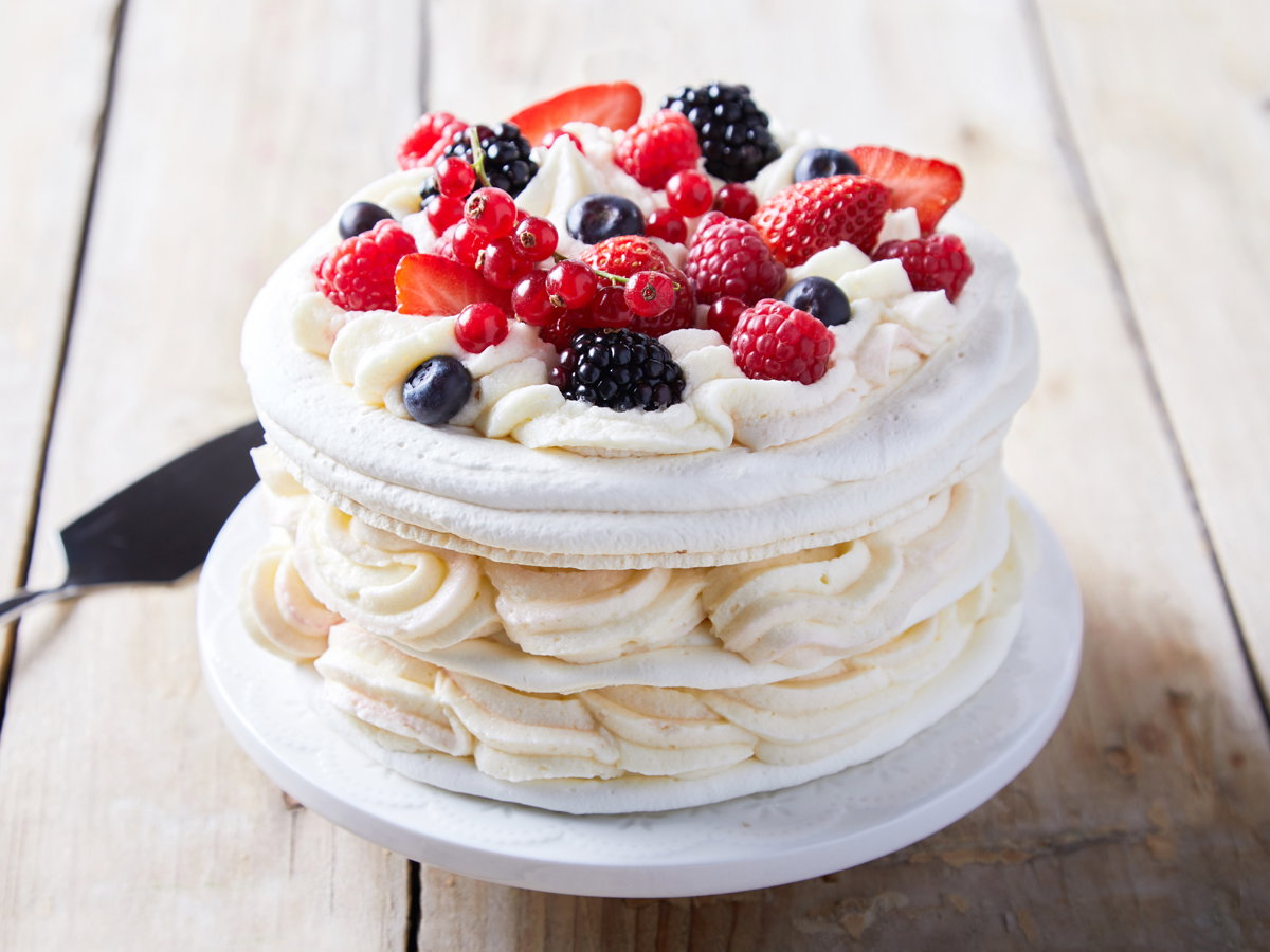tort-pavlova-b44c9e7