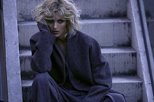 Anja Rubik i jej włosy do ramion