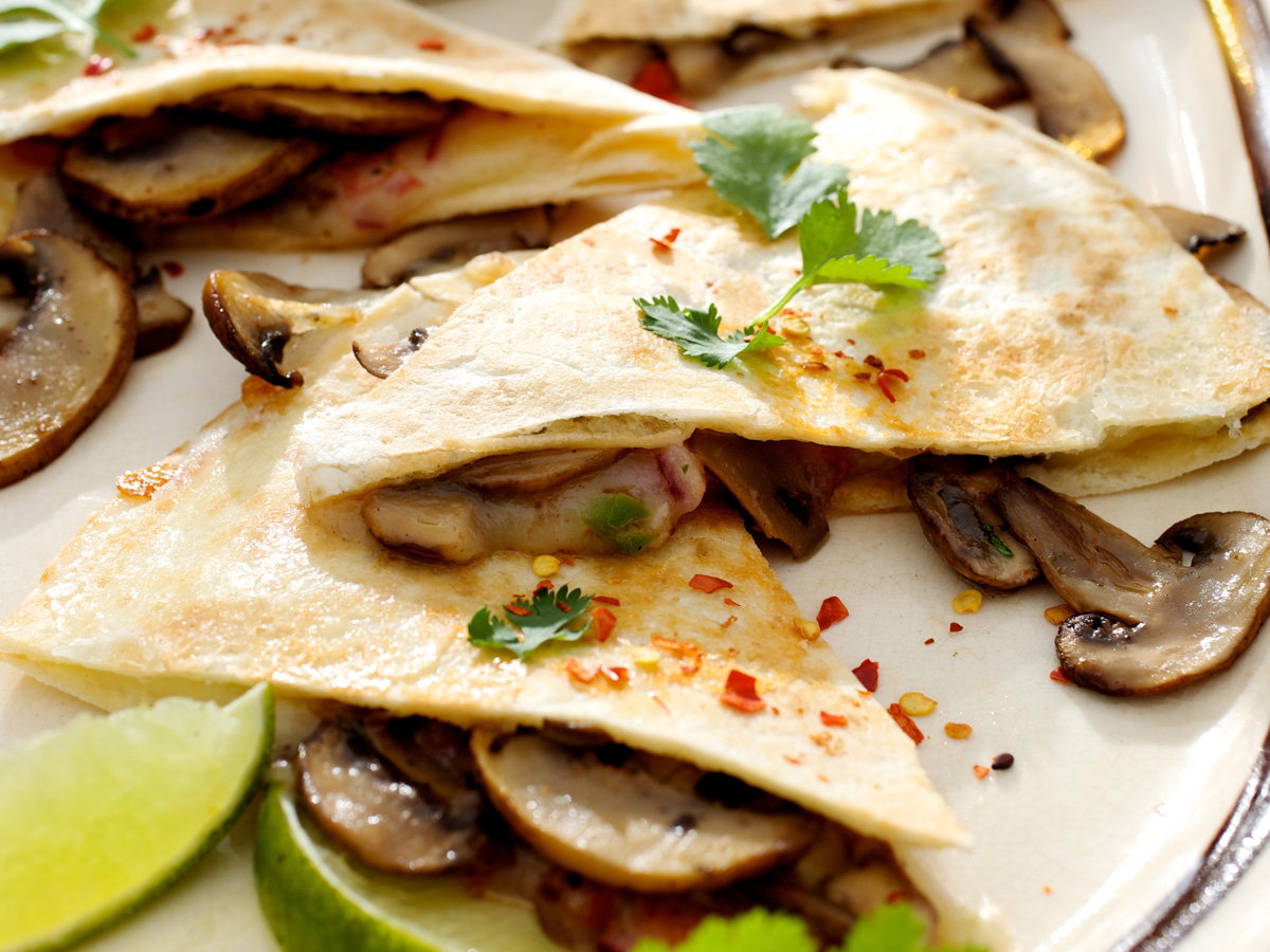 quesadillas z pieczarkami