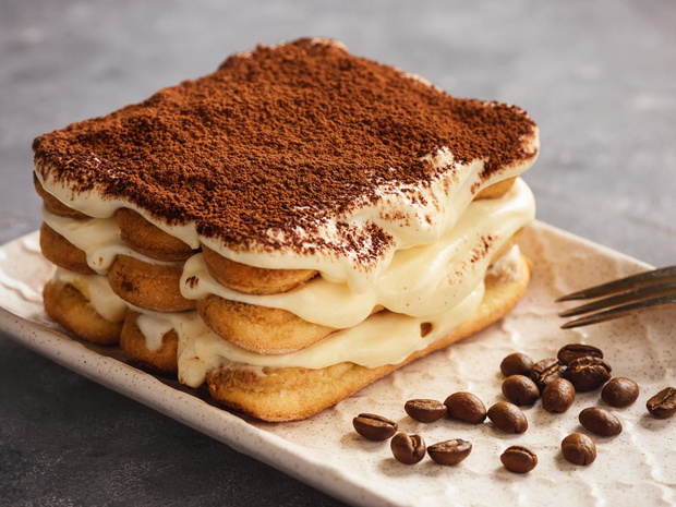tiramisu-bez-jajek-2443479-0a35b6c