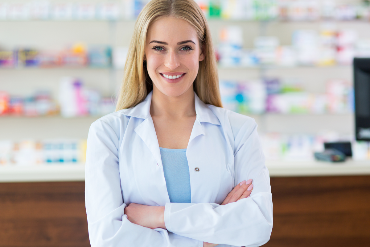 kobieta w aptece