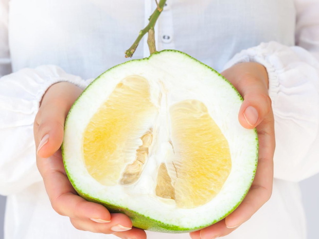 pomelo-owoc-2445444-1d9f869