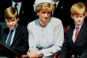 Książę Harry, Księżna Diana