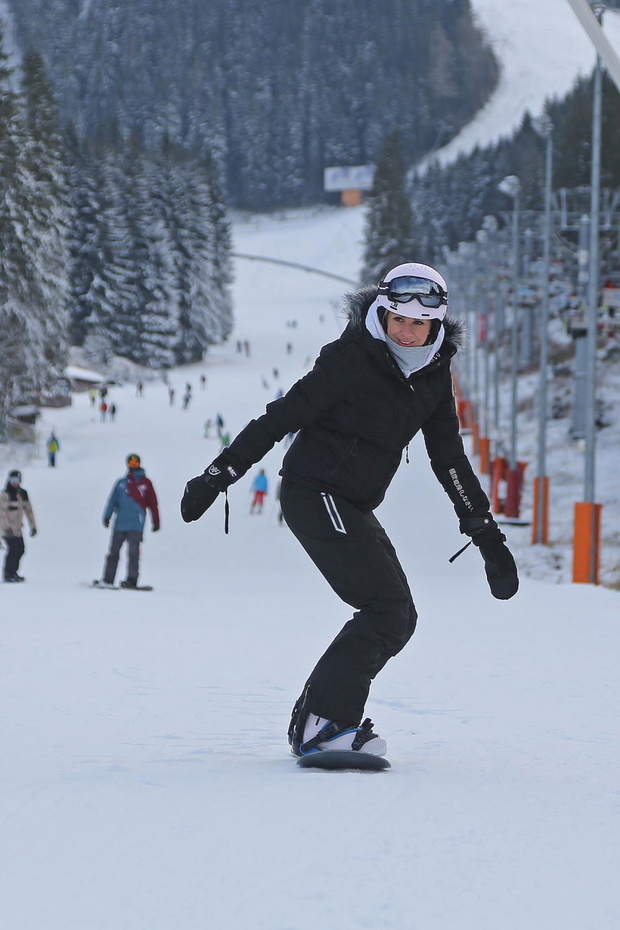 anna-nowan-cooka-pl-na-snowboardzie-2422884-31bb9b8
