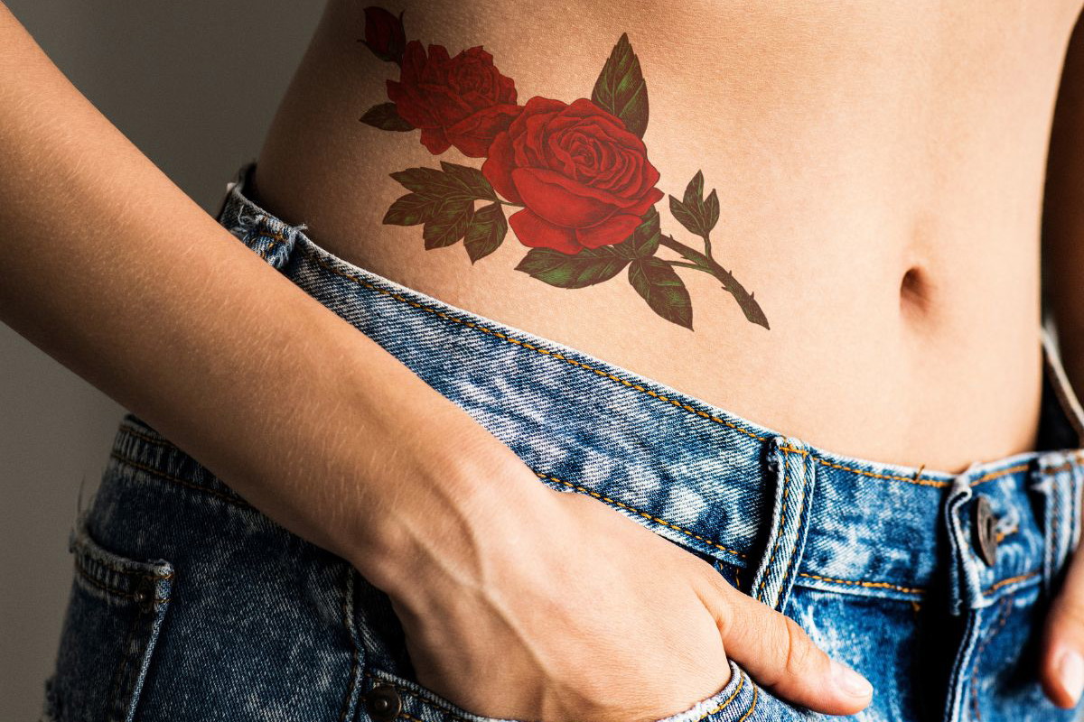 Tatuaż róża - znaczenie i symbolika, wzory, ile kosztuje, inspiracje