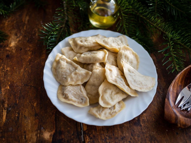 keto-pierogi-z-ma-ki-kokosowej-jpeg-2505896-0aeae49
