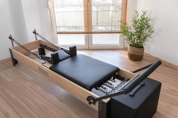 pilates-jak-wygla-da-reformer-jpg-2506554-6600cd3