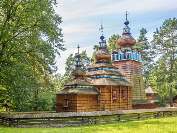 skansen-w-sanoku-2489794-d3f4ea5