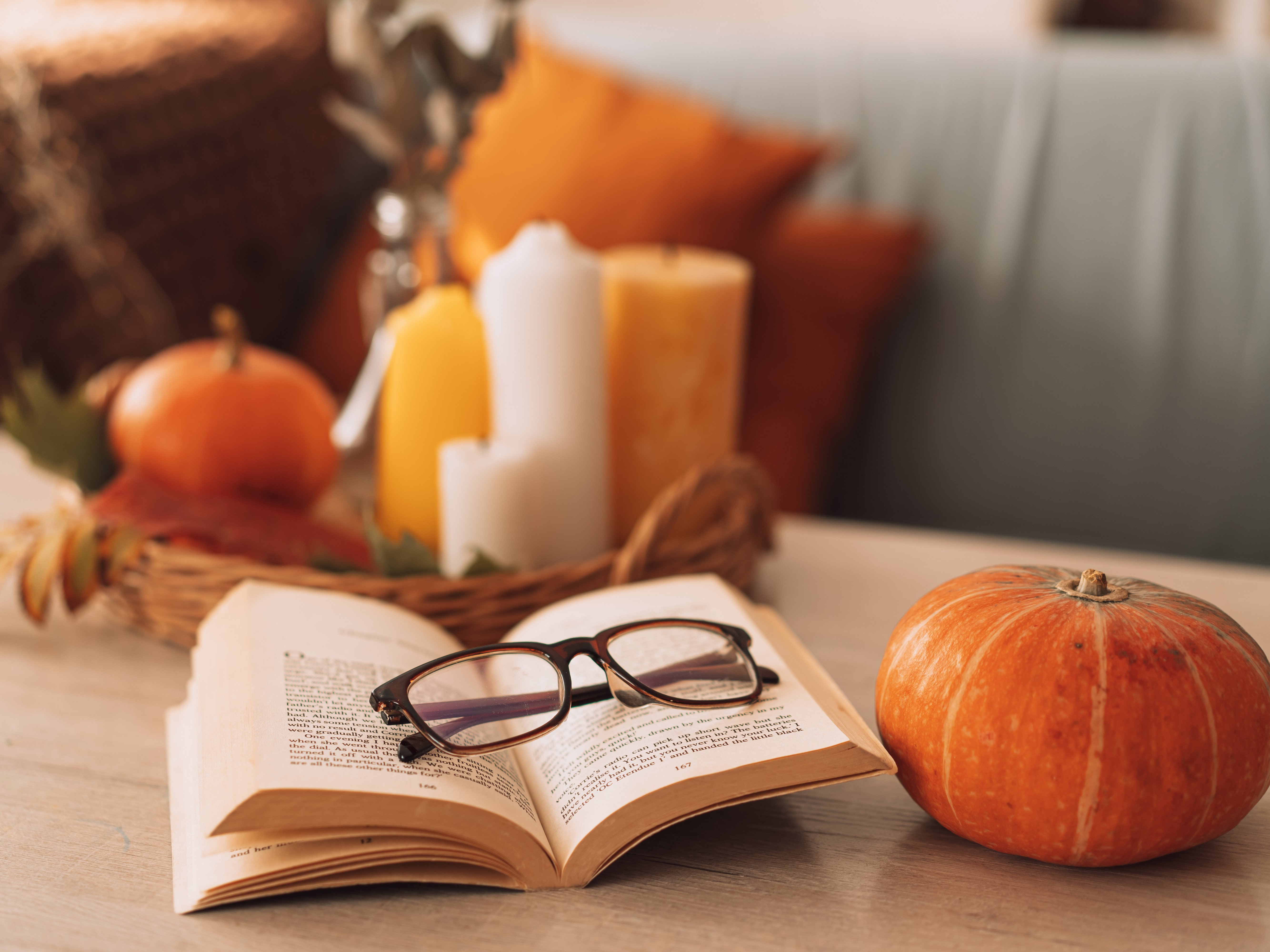 Halloween, jesień, książka
