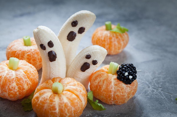 fit-przekaski-na-halloween-dynie-z-mandarynek-2490279-f329c41
