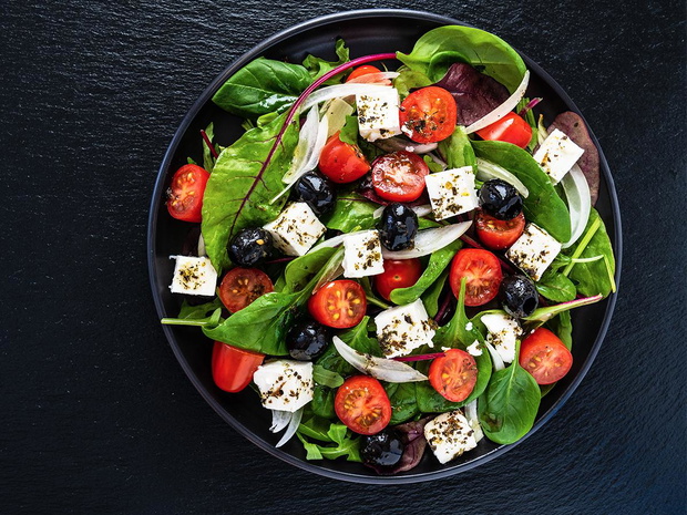 salatka-do-pracy-2466586-f4f706b