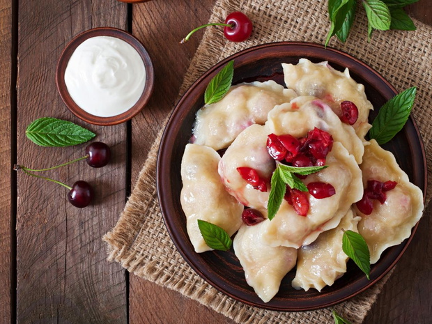 obiad-dla-dziecka-ze-skaza-bialkowa-pierogi-z-tofu-na-slodko-2468000-4c3bed2