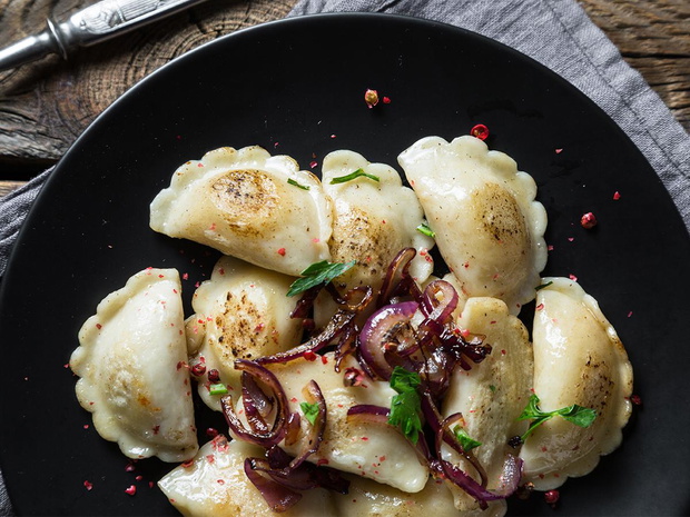 pierogi-z-tofu-i-suszonymi-pomidorami-2468432-2b927bd