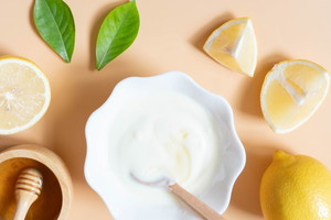 jogurt naturalny na włosy