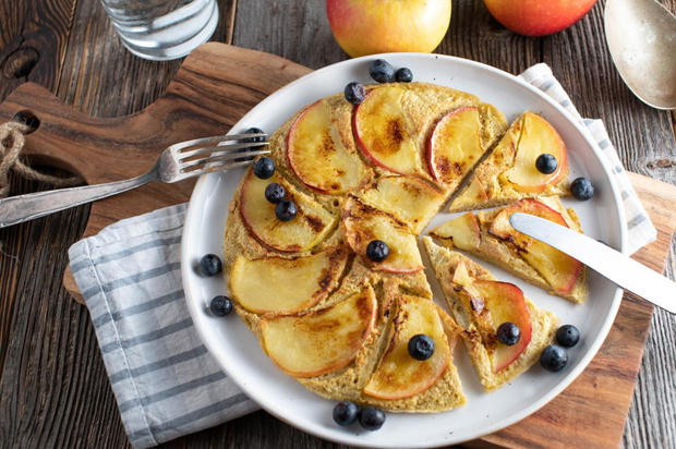 omlet-szarlotka-fit-niskokaloryczna-2492489-a987540