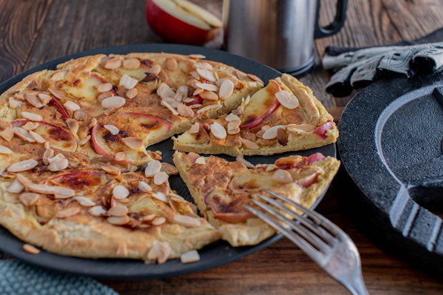 omlet-szarlotka-fit-z-platkami-owsianymi-2492488-5b7f021