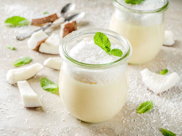 desery-z-mleczka-kokosowego-weganska-panna-cotta-2513730-74c182a