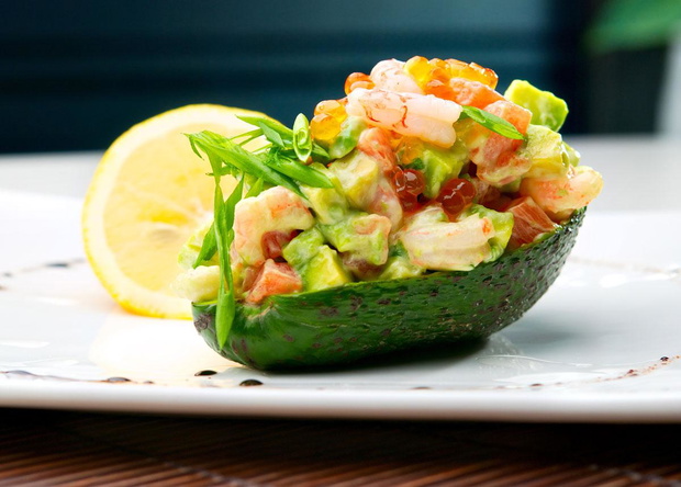 fit-salatka-na-swieta-z-krewetkami-2493351-ea0bdce