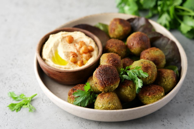 przekaski-dla-cukrzyka-na-cieplo-falafel-2493587-b1e6cd7