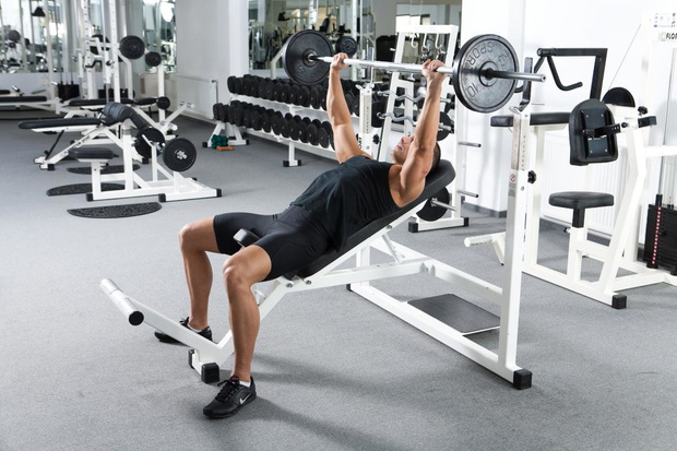 incline-bench-press-2516794-5922676