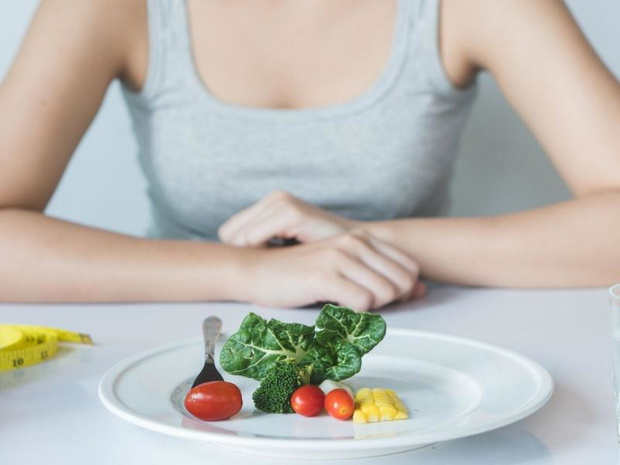 dieta-1000-kcal-negatywne-efekty-2473844-66813dc