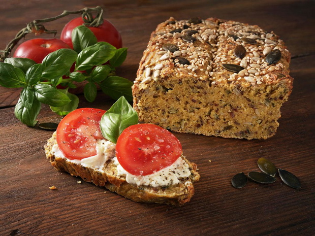 chleb-z-masla-orzechowego-keto-2496382-357a8b1