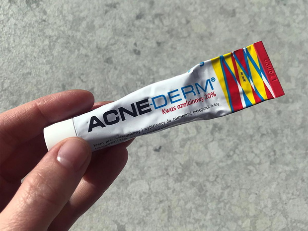 acne-derm-2474441-5c707d1