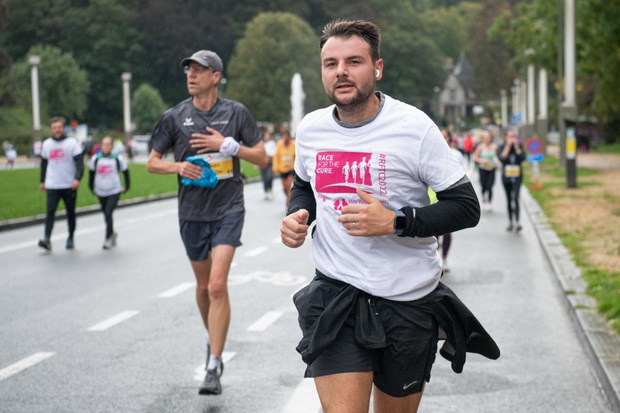 race-for-the-cure-2-jpg-2518074-9a211a1