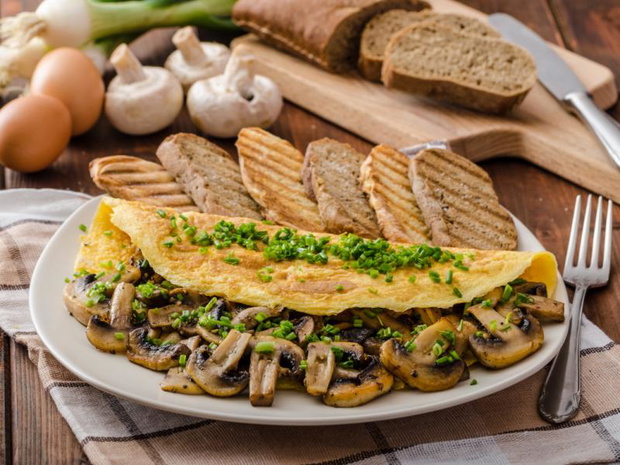omlet-z-bialek-na-slono-2518450-a1c32f1