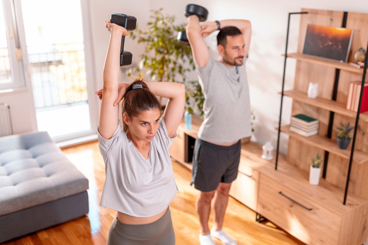 ćwiczenia na triceps w domu