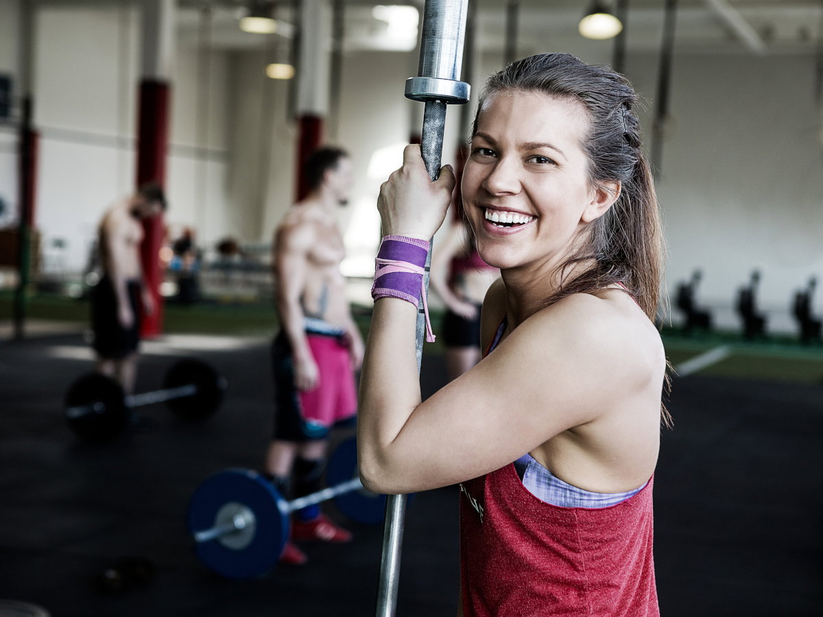 glute bridge ze sztangą